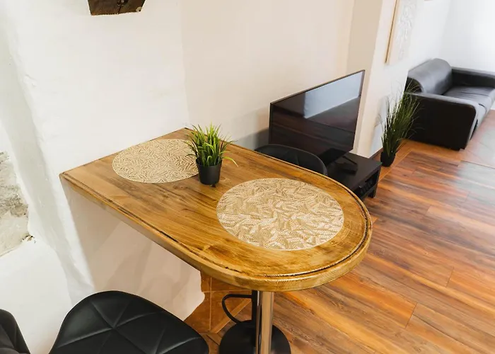 Saunaga Korter Linnas Apartamento *